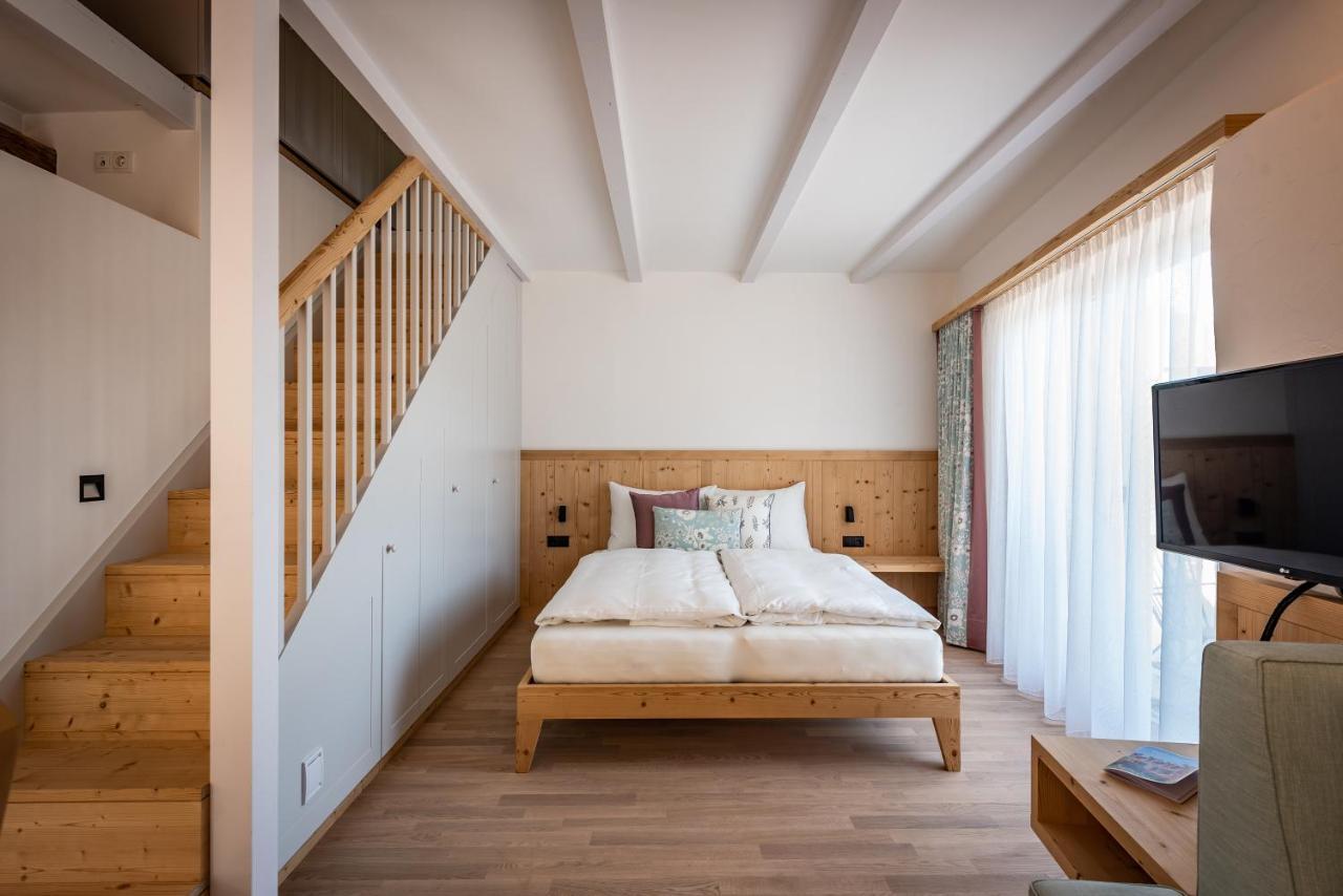 Weingut Schmid Oberrautner Apartment Suites Больцано Экстерьер фото